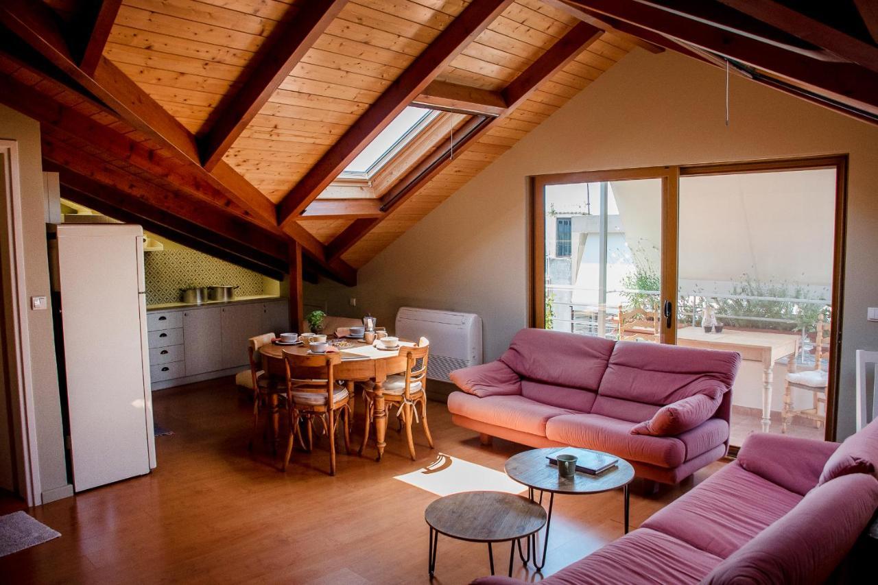 Ferienwohnung Country Style Attic In The Heart Of Preveza Exterior foto