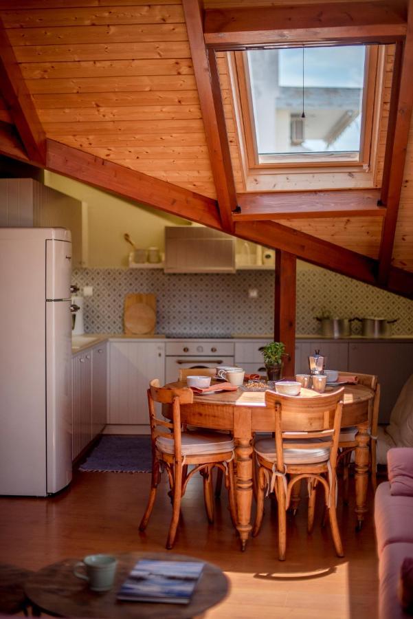 Ferienwohnung Country Style Attic In The Heart Of Preveza Exterior foto
